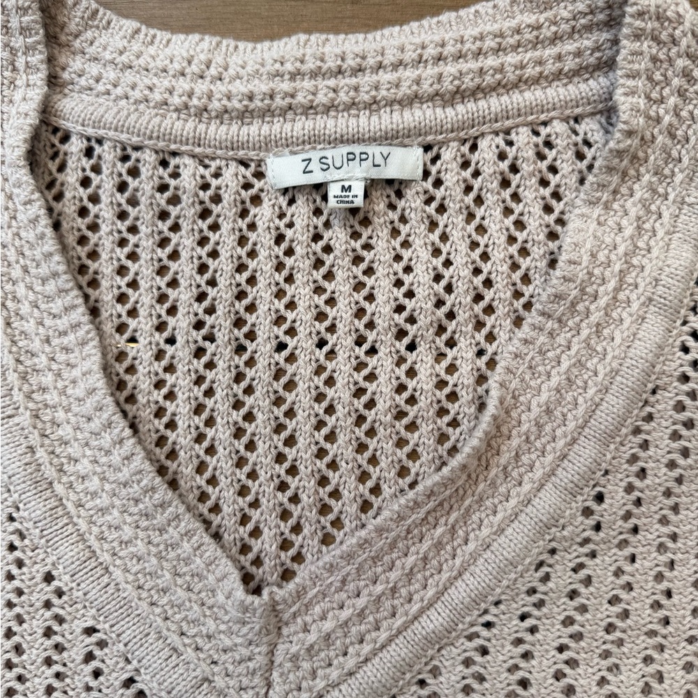 Women's Cream Z Supply Crochet Sweater. Size Medium. Excellent Condition. - Picture 2 of 6
